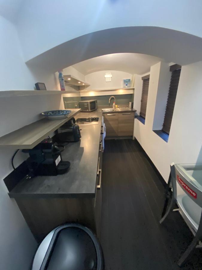 דירות לונדון Beautiful Modern Studio In High Street Kensington מראה חיצוני תמונה